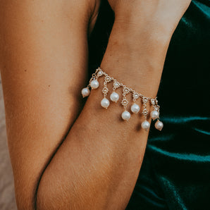 Set co fiorellini e perle bianche pendenti - SET M/I